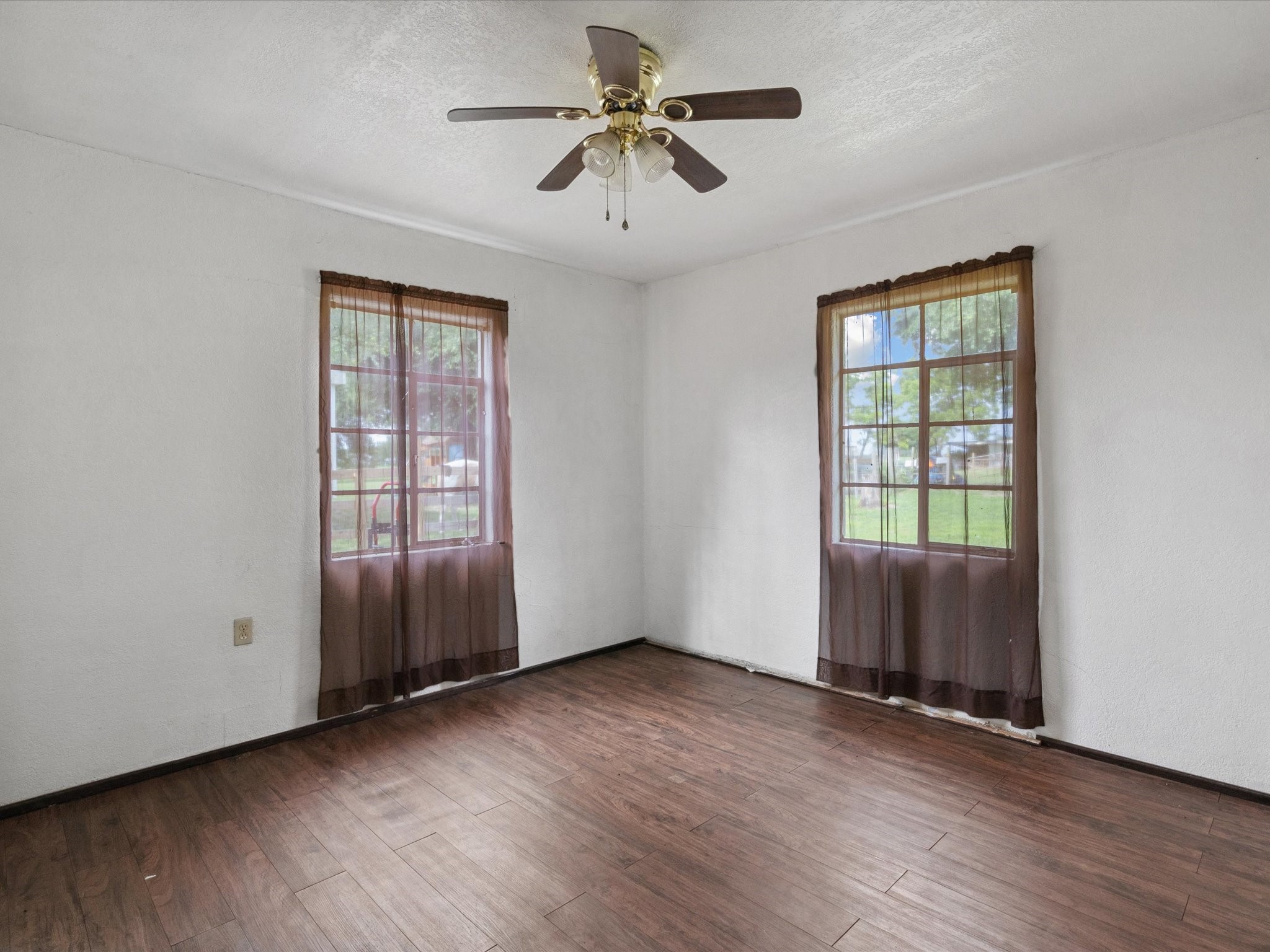 14889 N State Highway 19 Palestine TX 75803