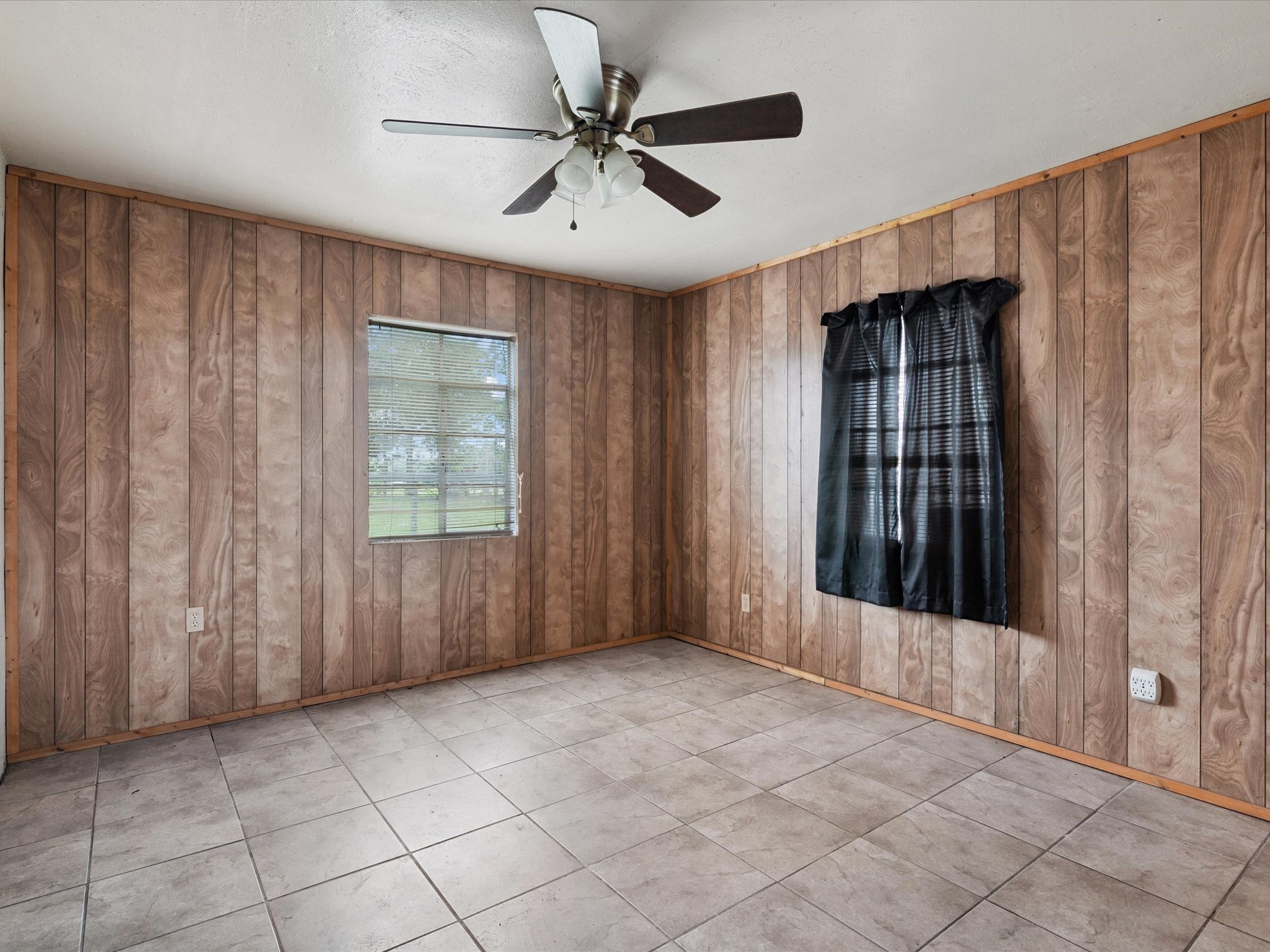 14889 N State Highway 19 Palestine TX 75803