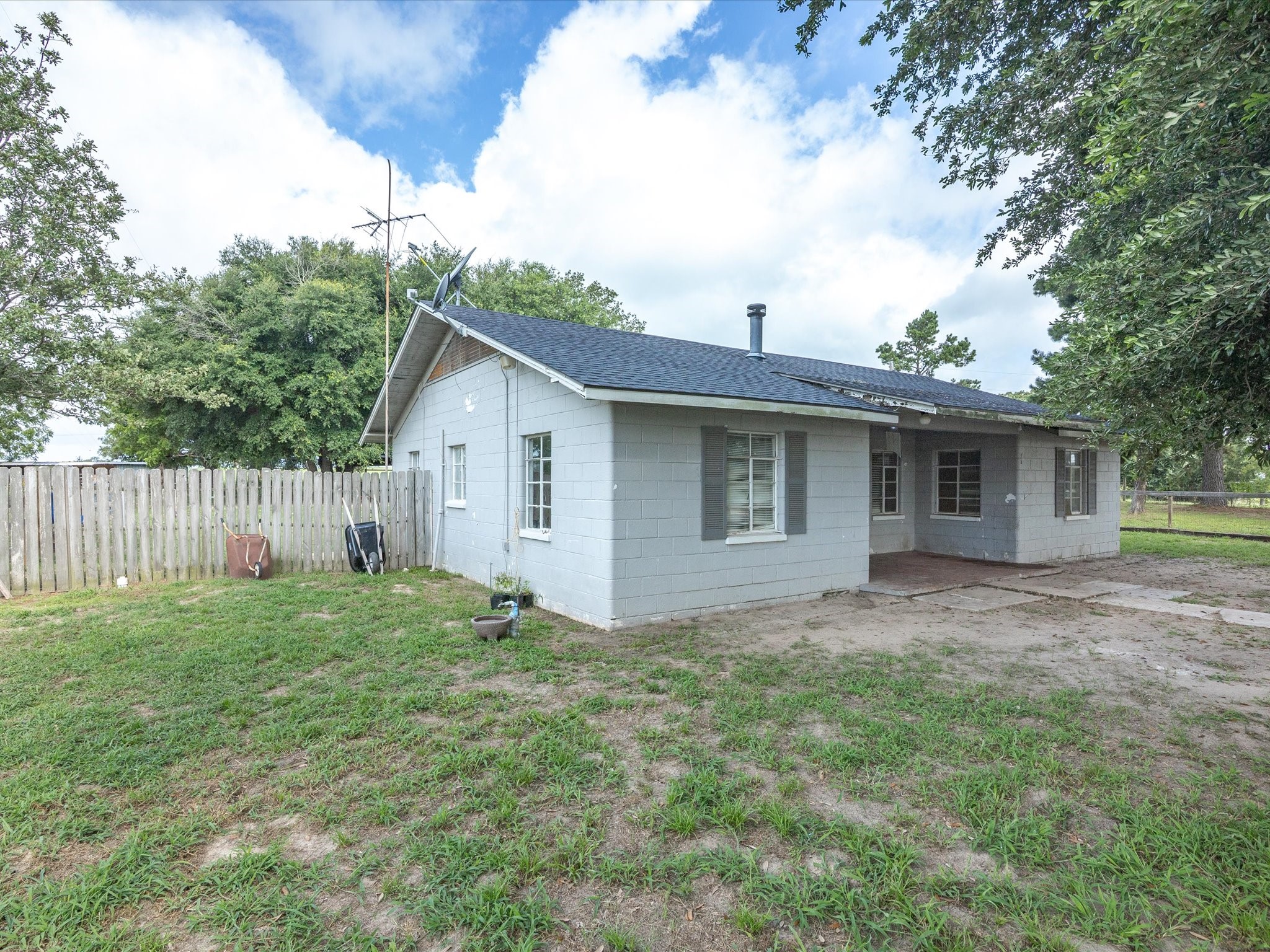 14889 N State Highway 19 Palestine TX 75803