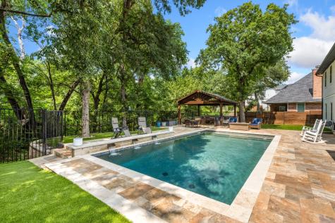 2514 Laurel Valley Lane Arlington TX 76006