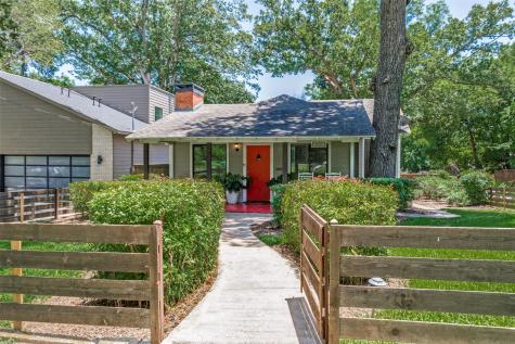 8702 Groveland Drive Dallas TX 75218