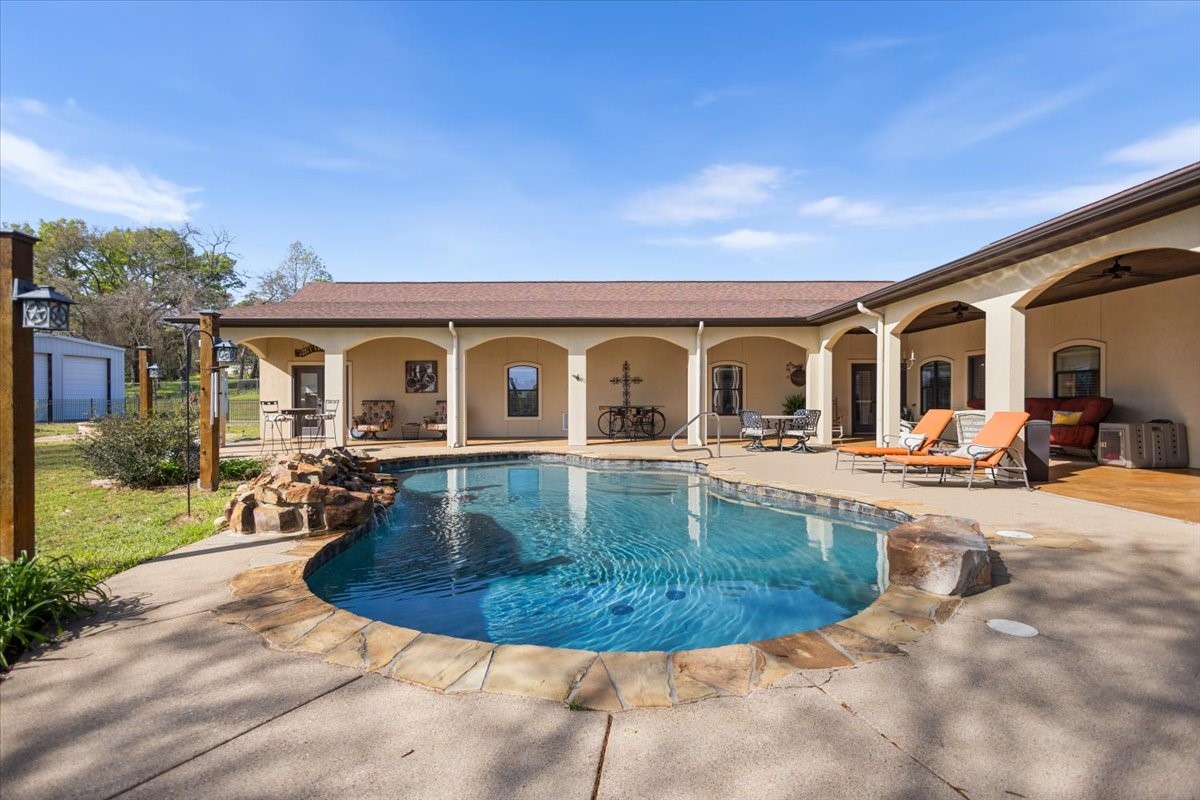 17636 County Road 2195 Whitehouse TX 75791