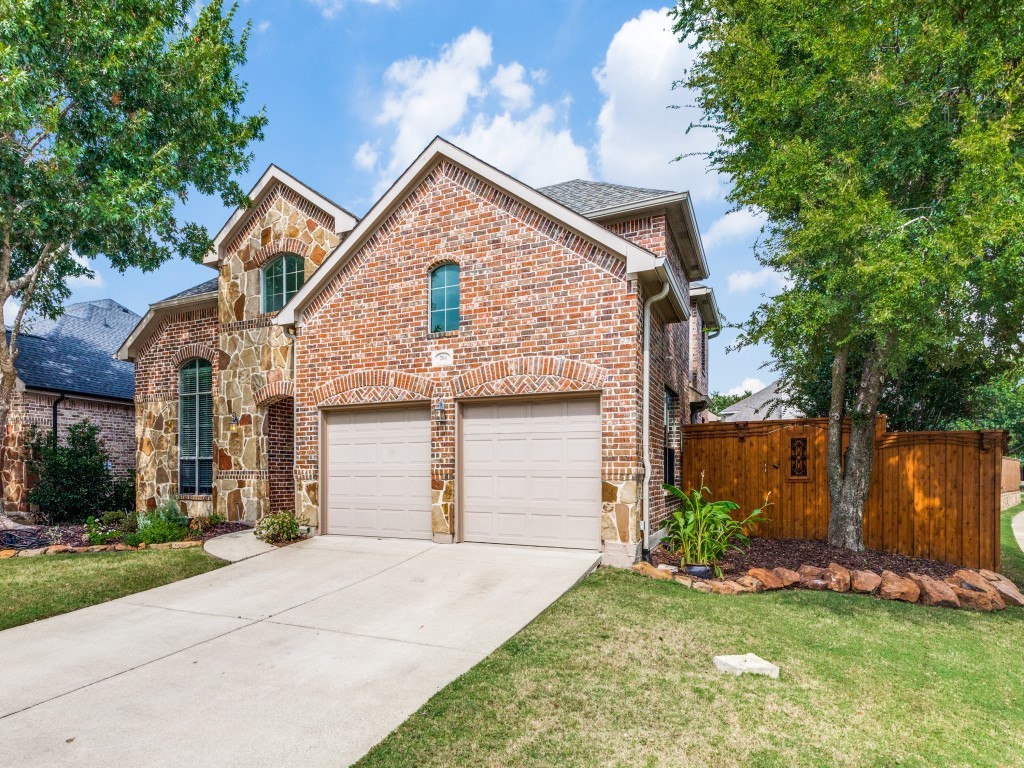 201 White Drive Fate TX 75087