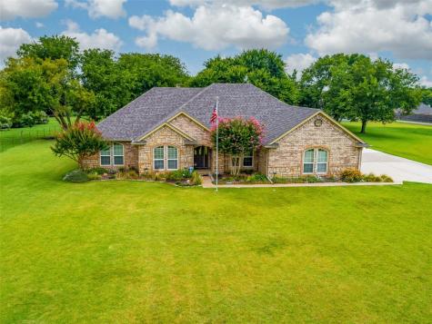 1935 County Road 655 Farmersville TX 75442