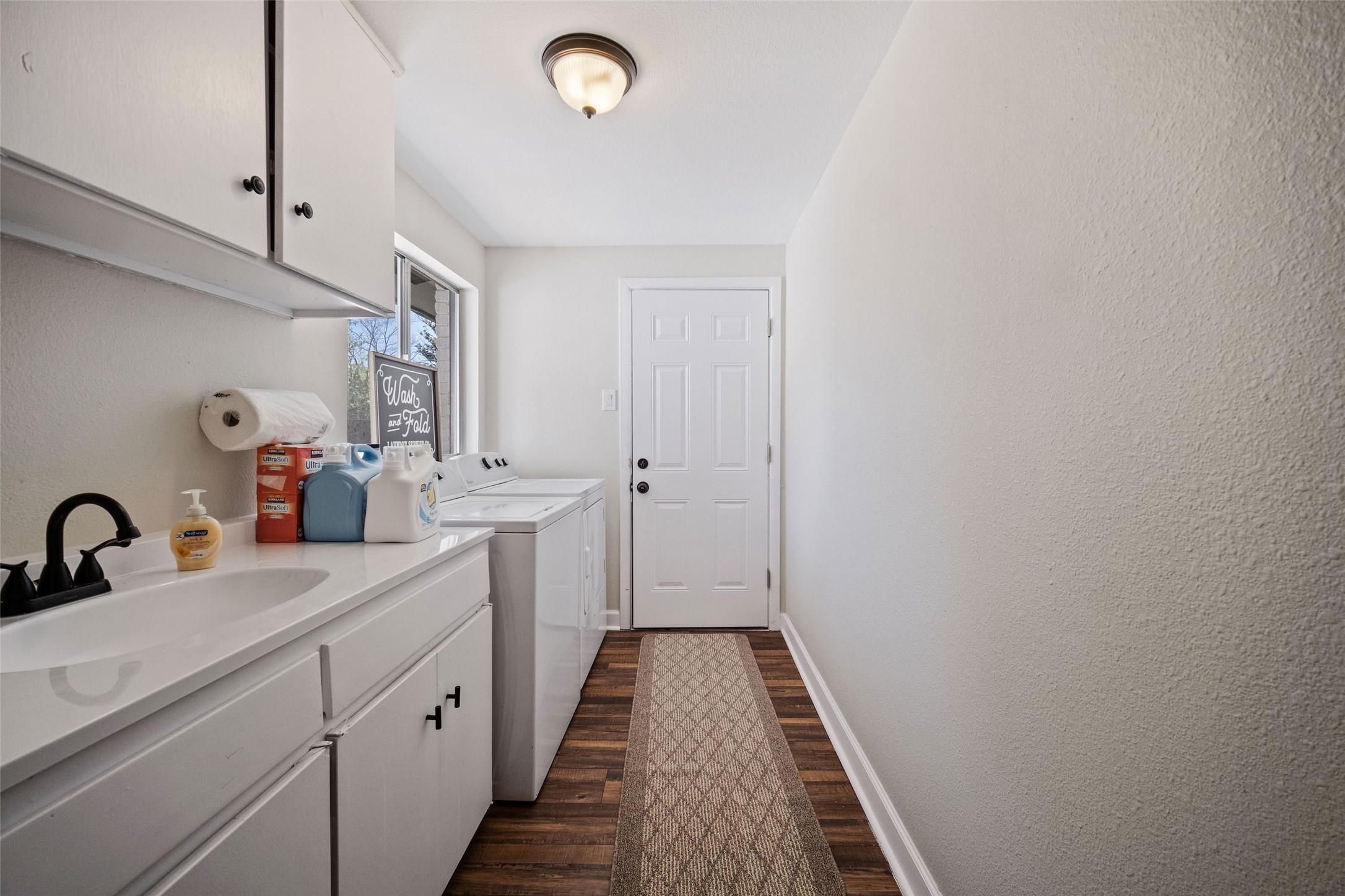 9411 Pinewood Drive Dallas TX 75243