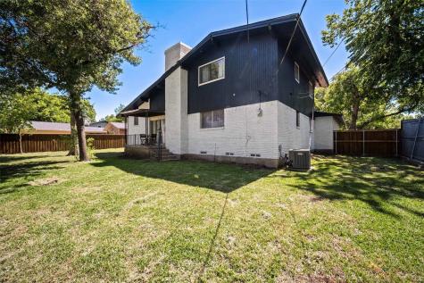 9411 Pinewood Drive Dallas TX 75243