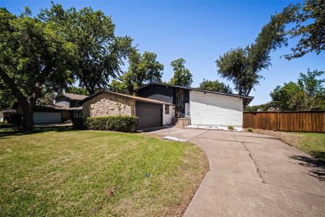 9411 Pinewood Drive Dallas TX 75243