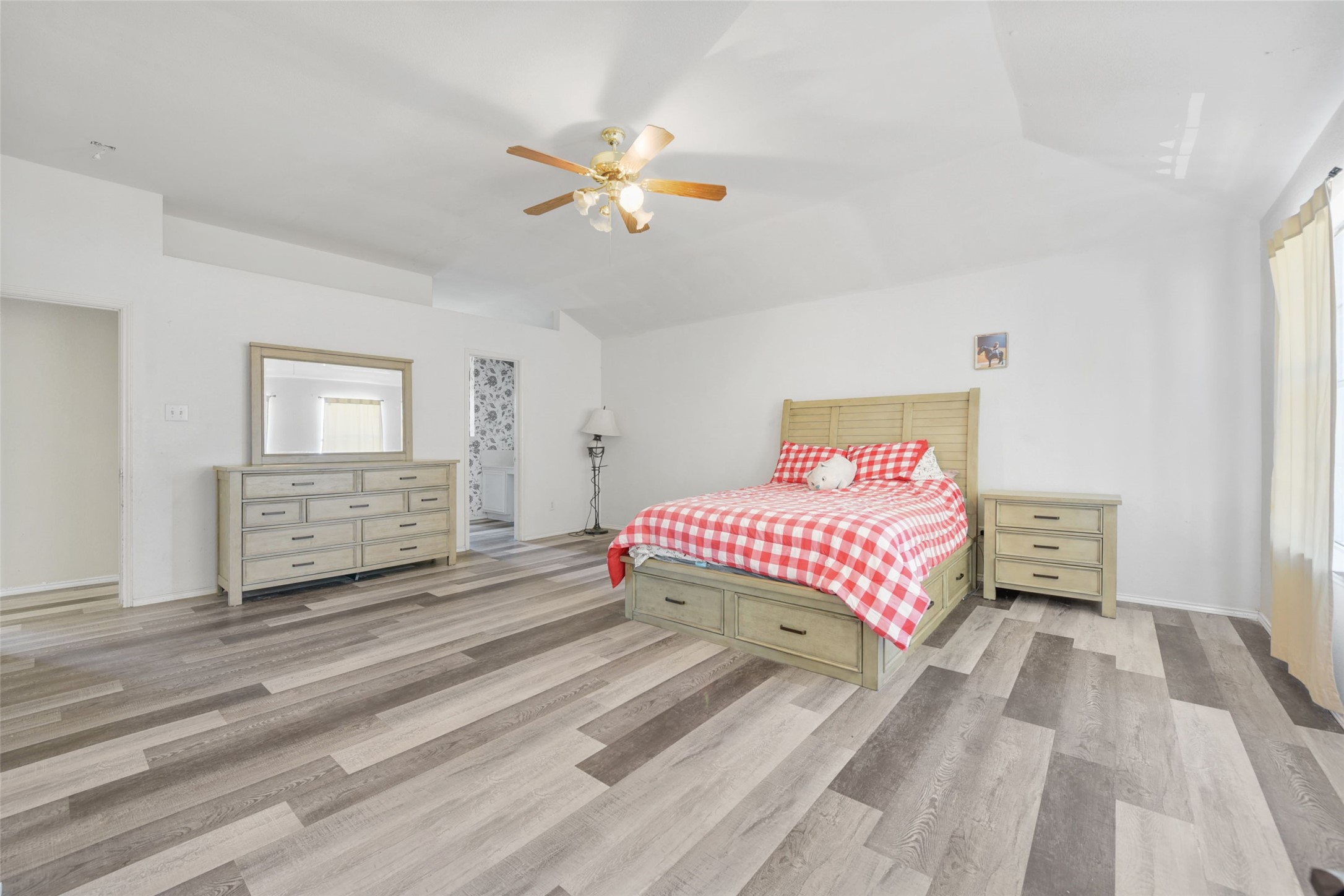 925 Clover Hill Lane Cedar Hill TX 75104