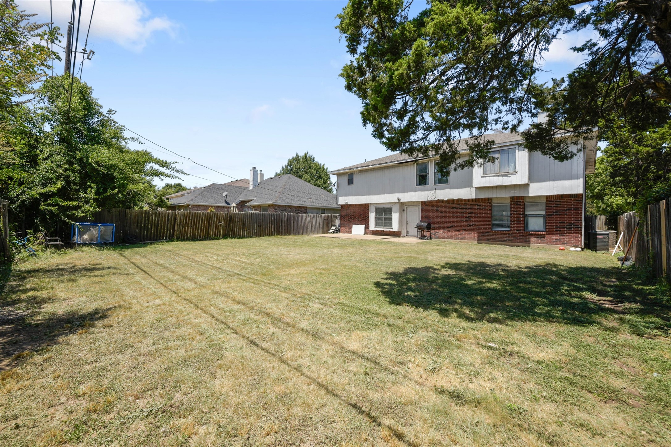 925 Clover Hill Lane Cedar Hill TX 75104