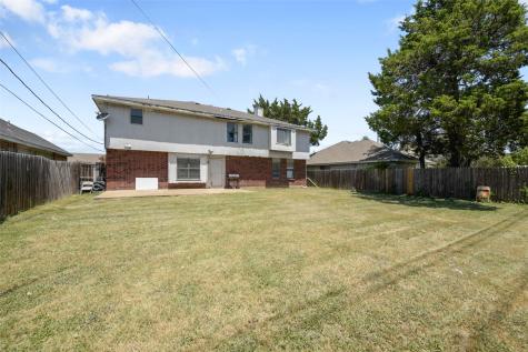 925 Clover Hill Lane Cedar Hill TX 75104