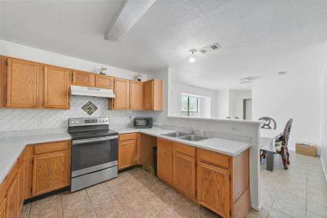 925 Clover Hill Lane Cedar Hill TX 75104