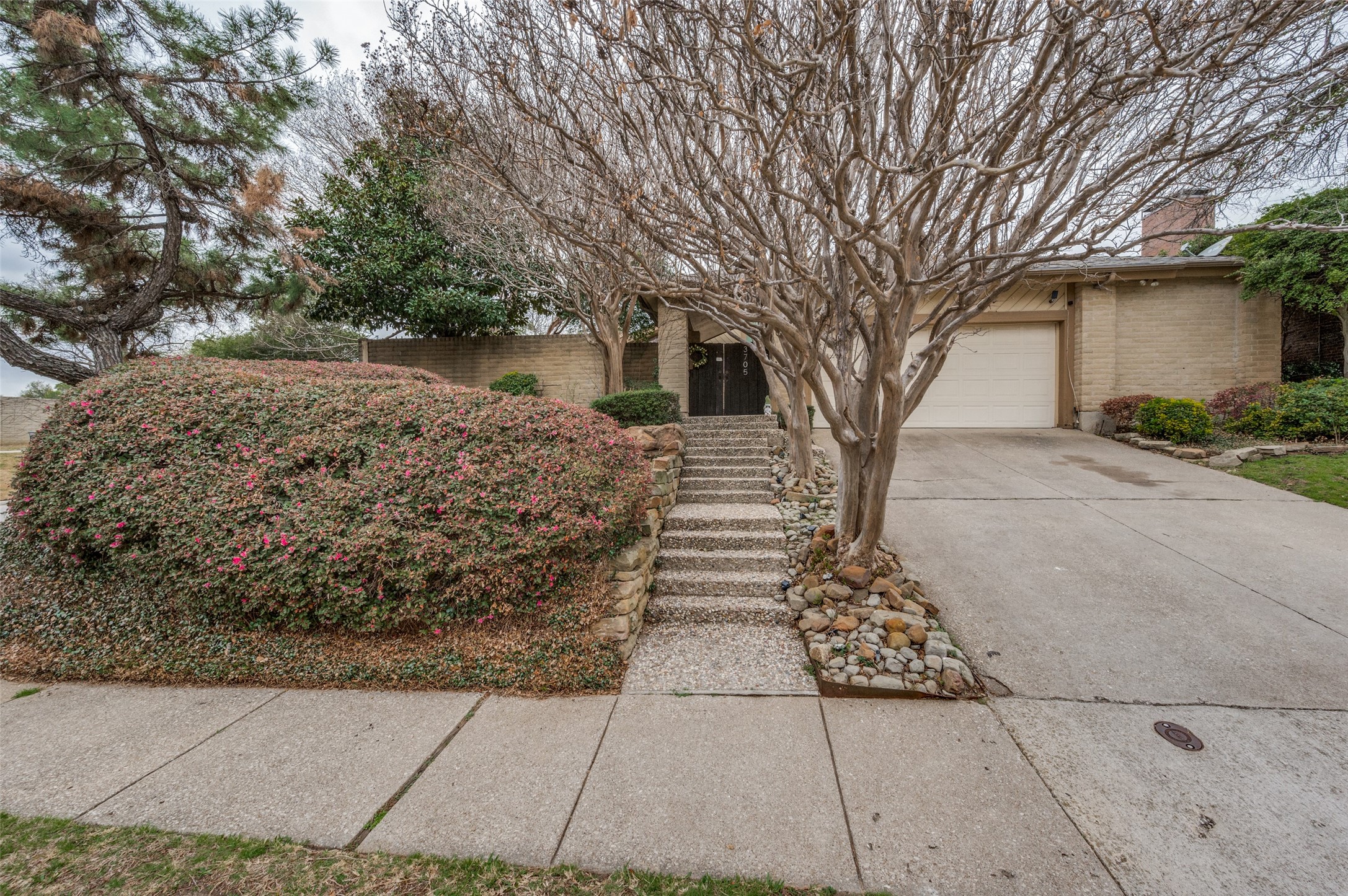 3705 Millswood Drive Irving TX 75062