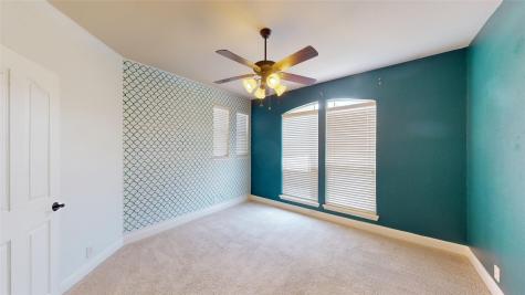 952 Tara Drive Burleson TX 76028