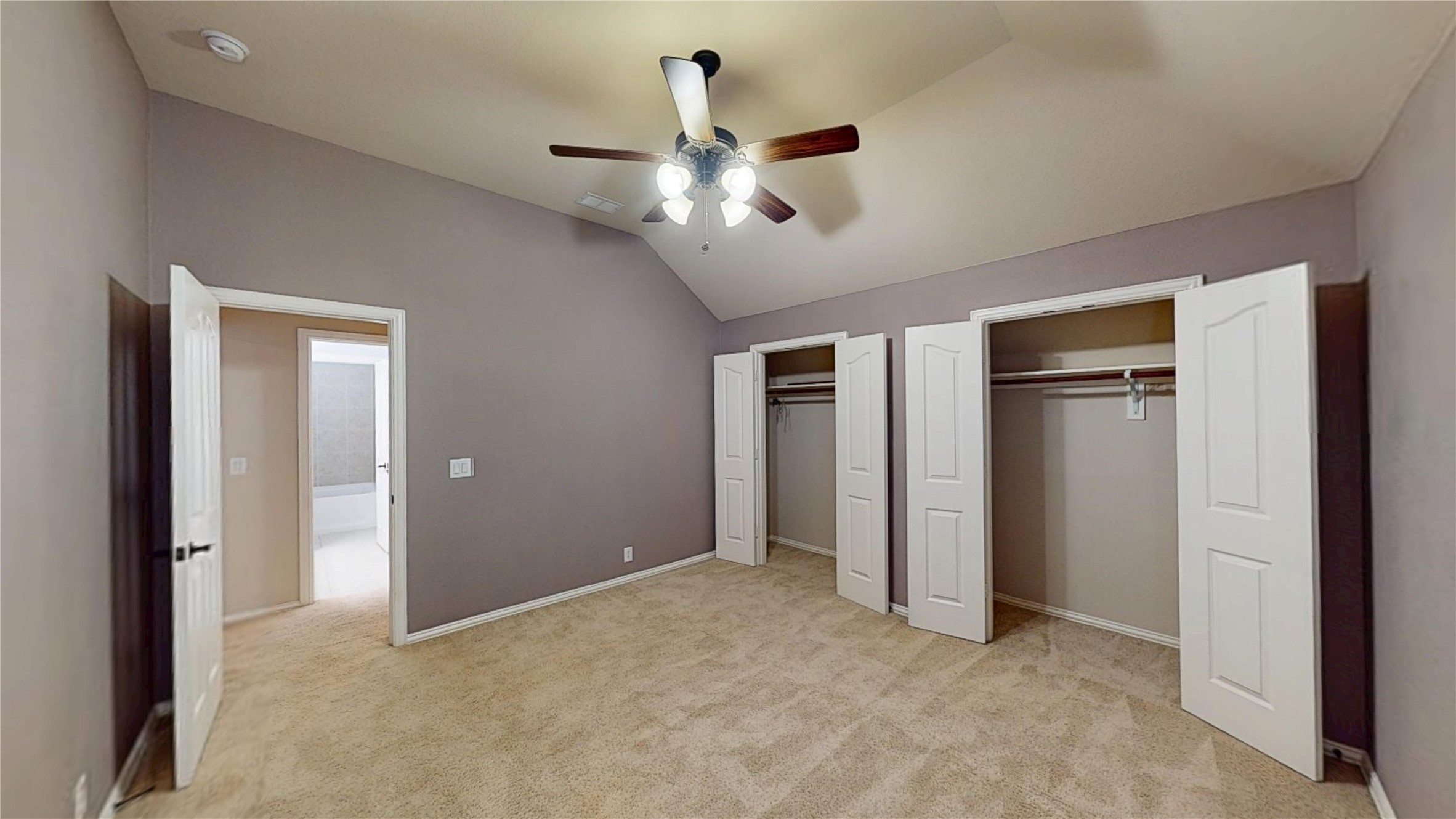 952 Tara Drive Burleson TX 76028