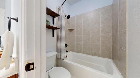 952 Tara Drive Burleson TX 76028