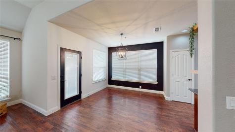 952 Tara Drive Burleson TX 76028