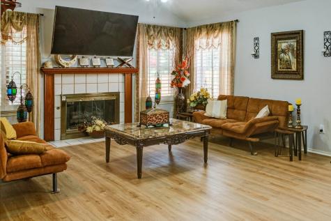 905 Mill Spring Drive Garland TX 75040