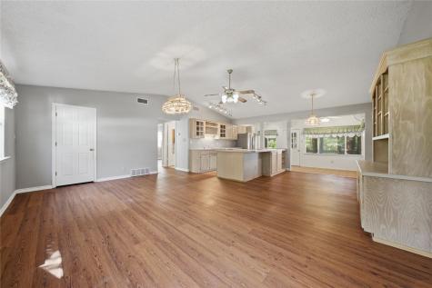 158 Baywood Boulevard Mabank TX 75156