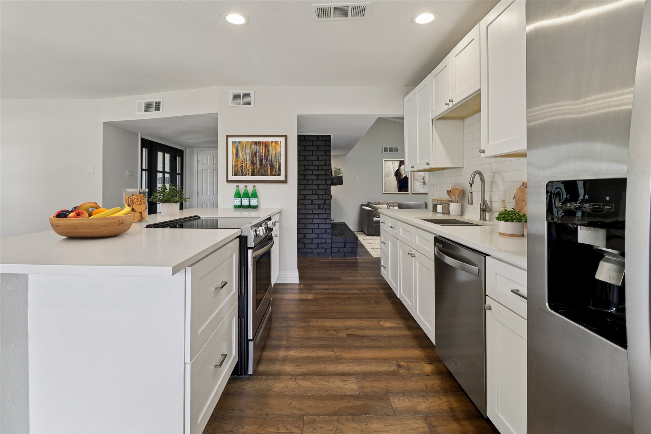 7862 La Verdura Drive Dallas TX 75248