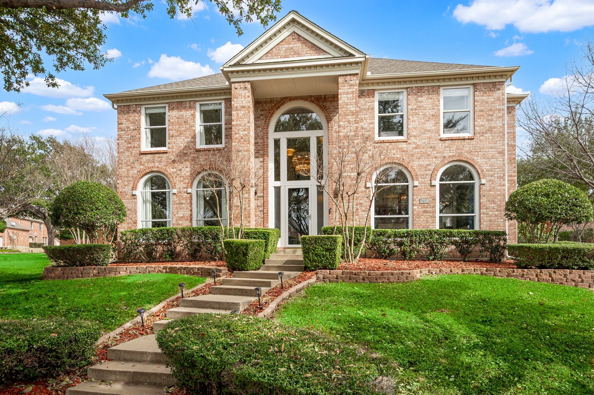 7403 Native Oak Lane Irving TX 75063