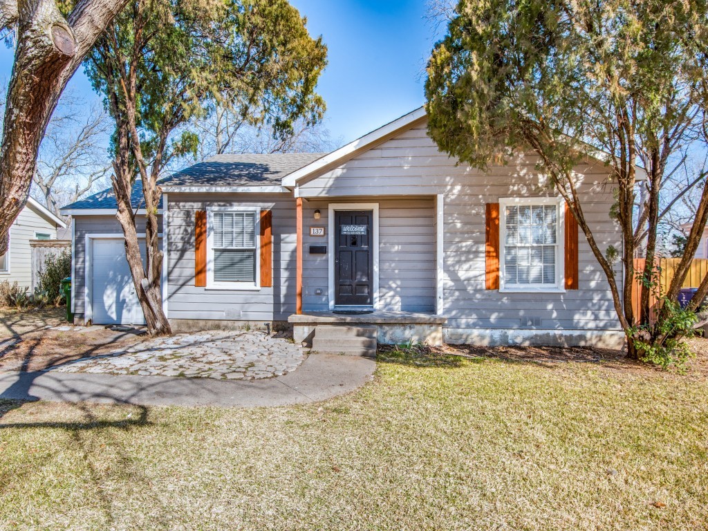 137 W Avenue G Garland TX 75040