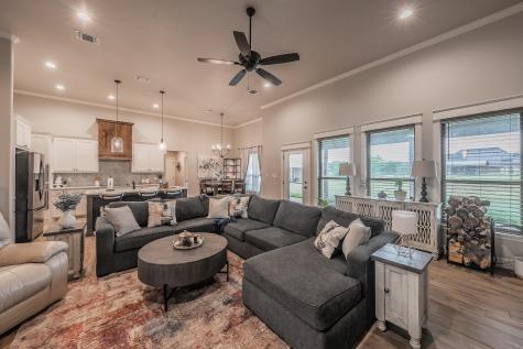 112 Oaks Springs Lane Weatherford TX 76087
