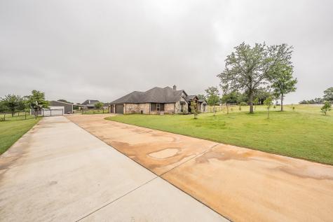 112 Oaks Springs Lane Weatherford TX 76087