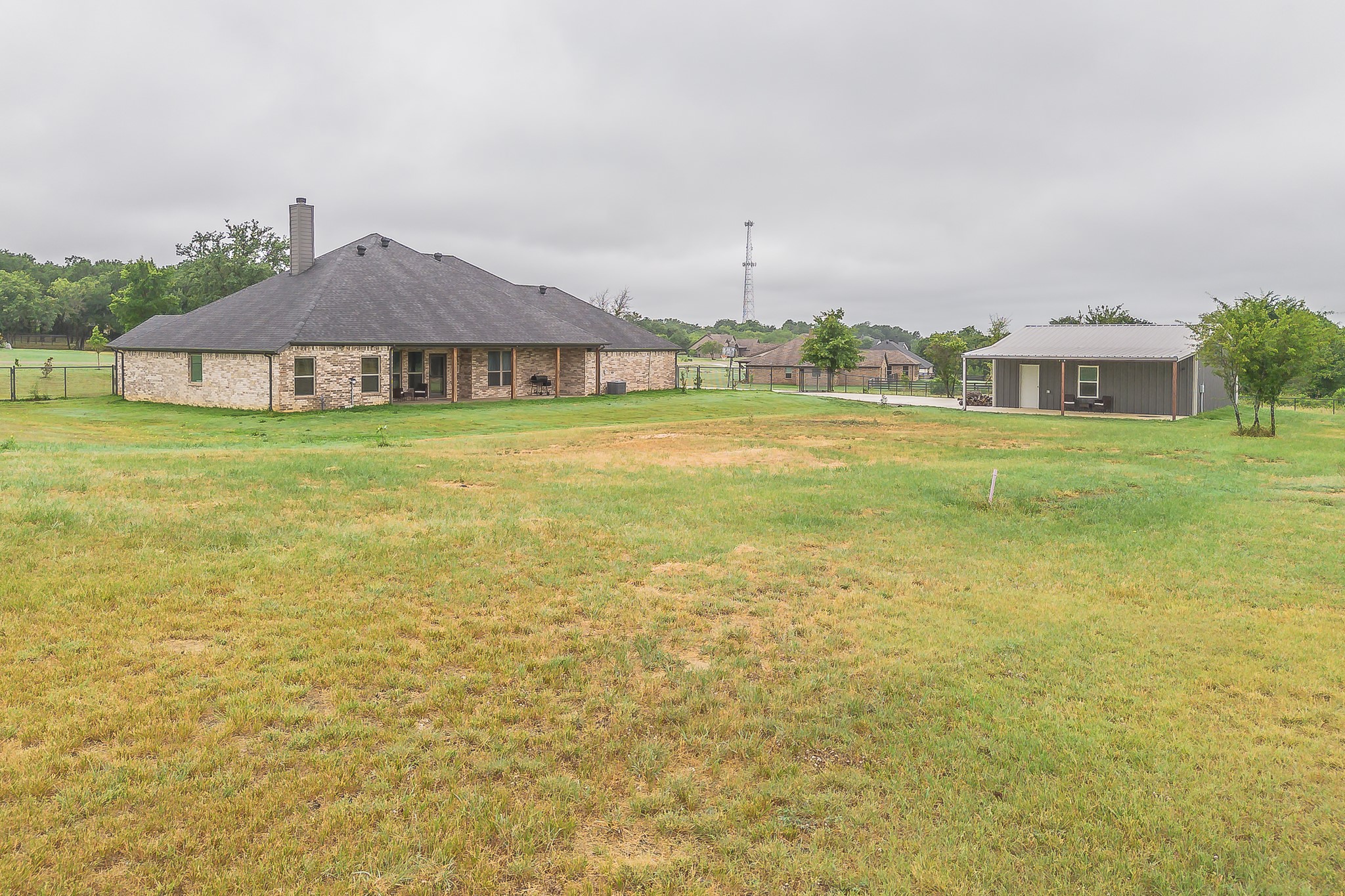 112 Oaks Springs Lane Weatherford TX 76087