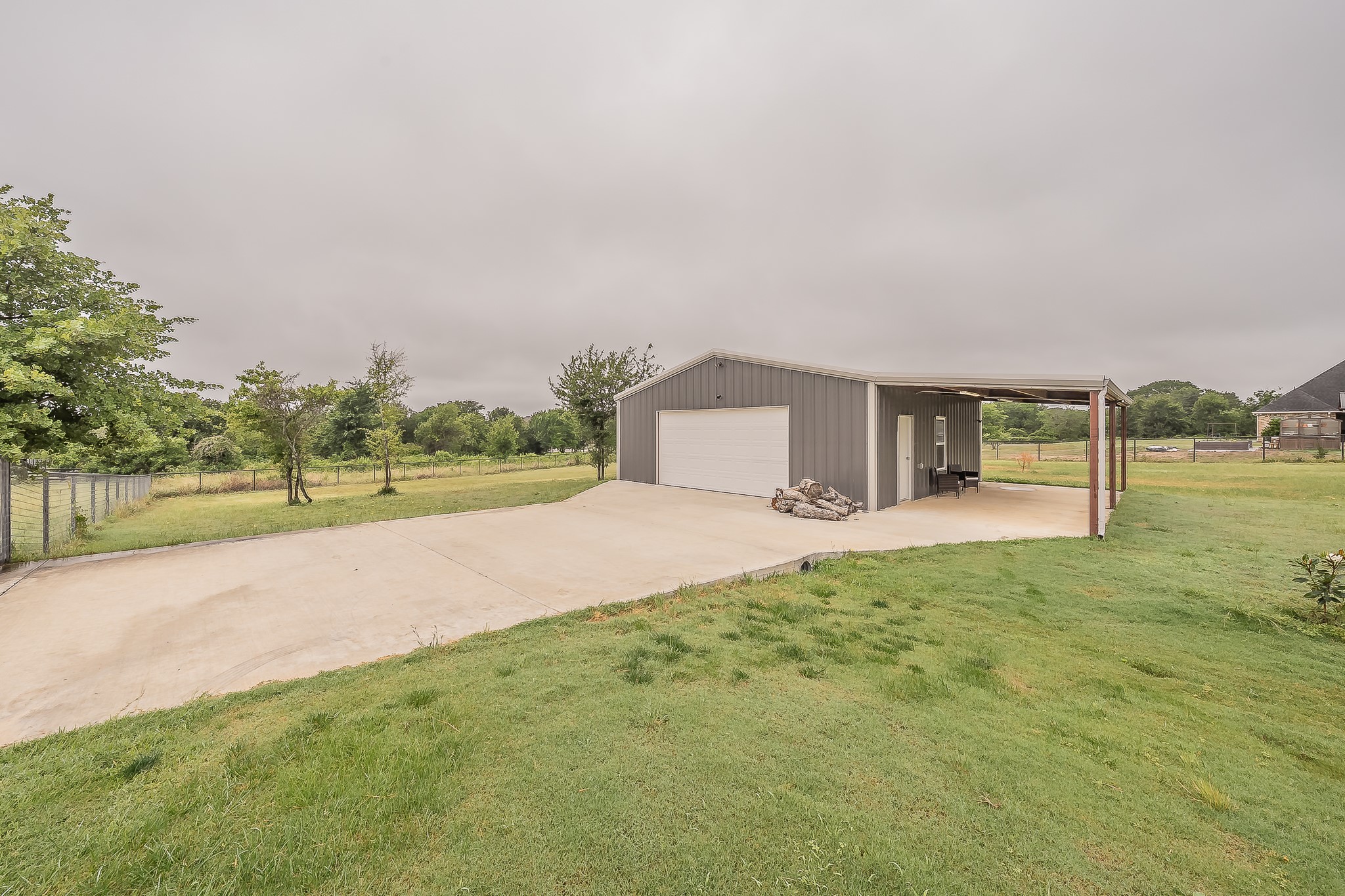 112 Oaks Springs Lane Weatherford TX 76087