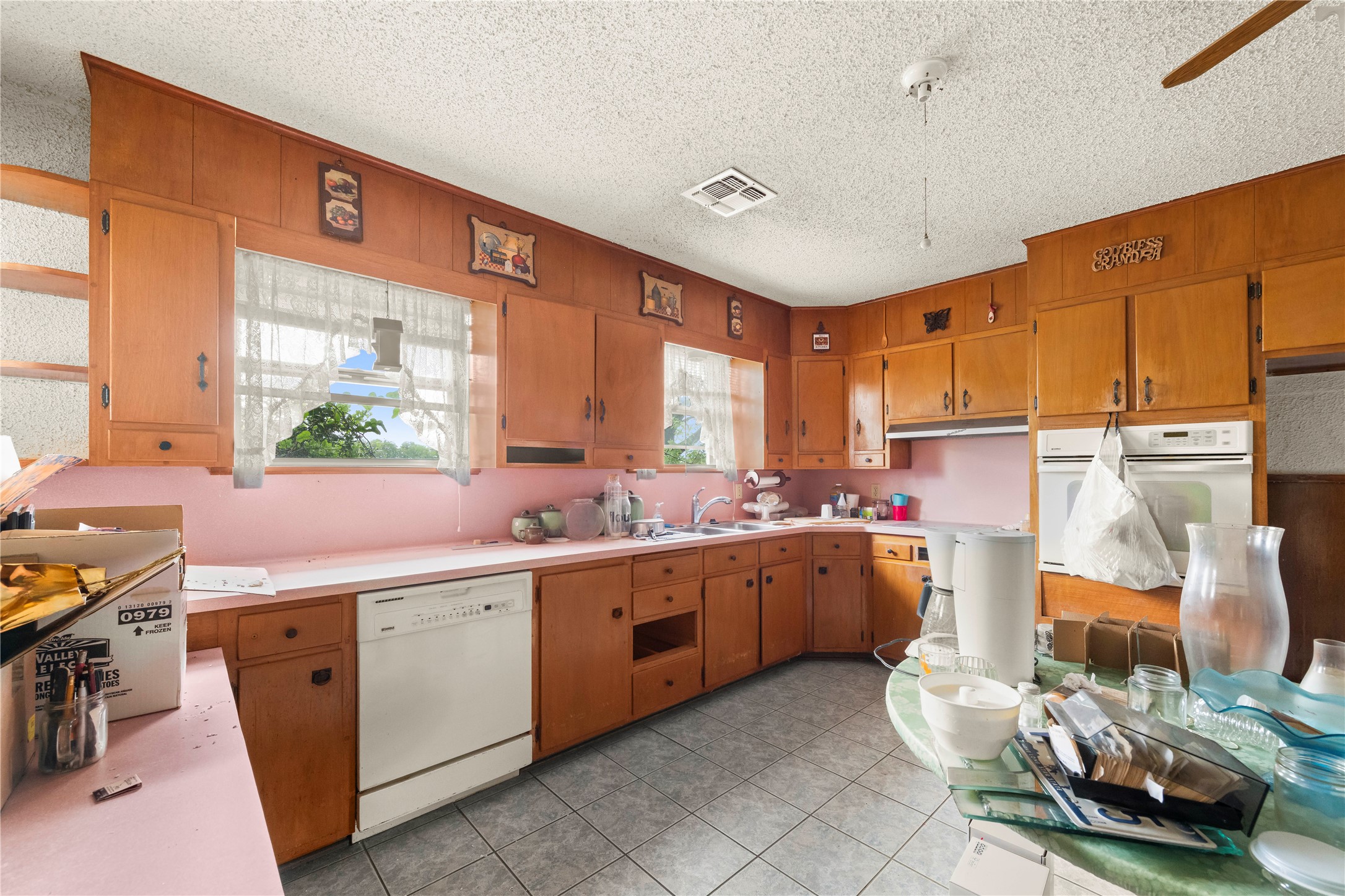 1000 Mcdonald Lane Bellmead TX 76705