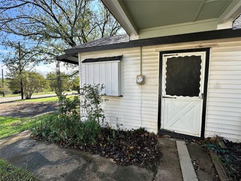 716 N Mesquite Street Hico TX 76457