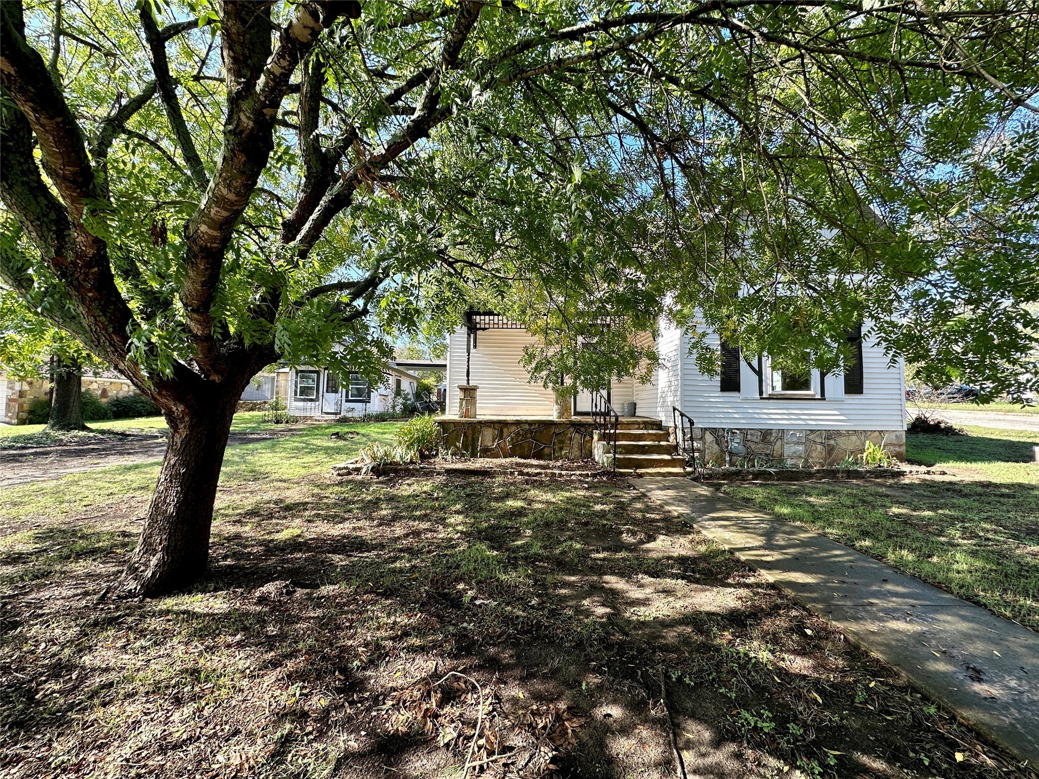 716 N Mesquite Street Hico TX 76457