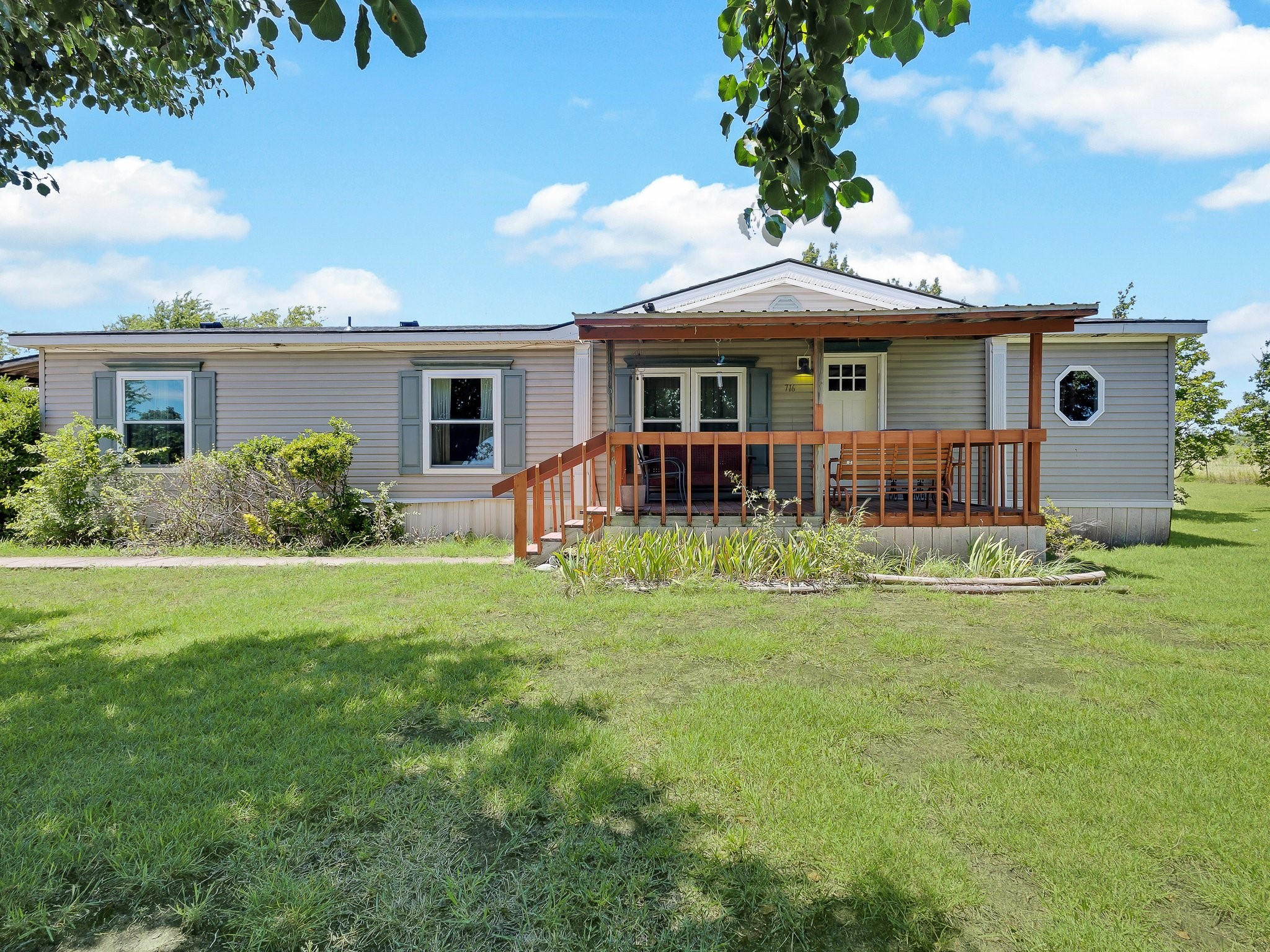 716 County Road 207 Alvarado TX 76009