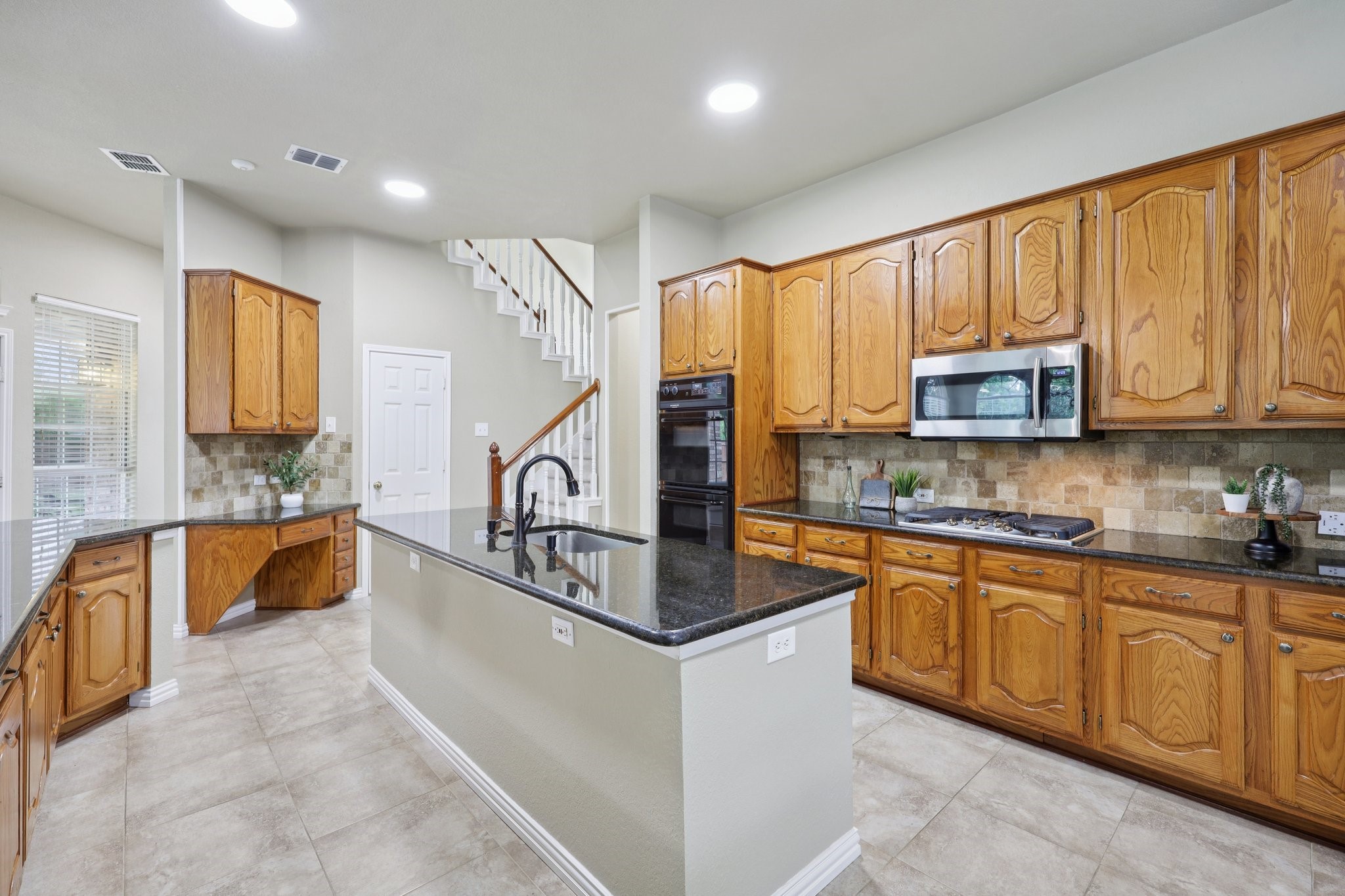 621 Tealwood Lane Flower Mound TX 75028