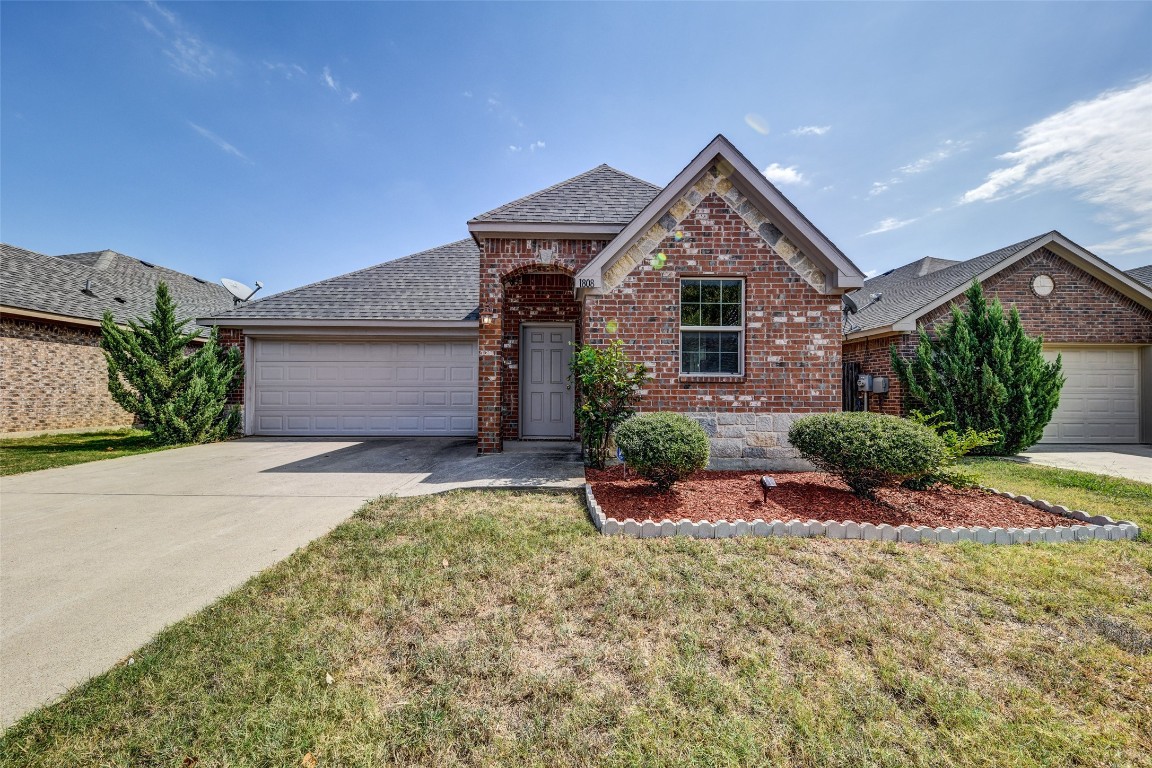 1808 Rose Street Irving TX 75061