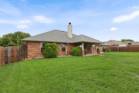 1028 N Elm Street Muenster TX 76252