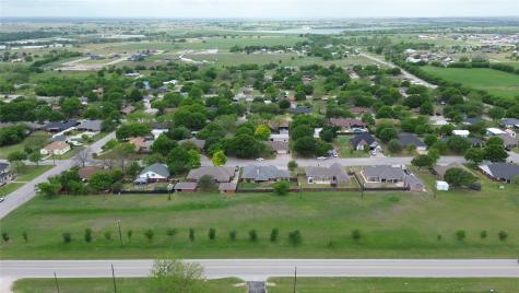 1028 N Elm Street Muenster TX 76252