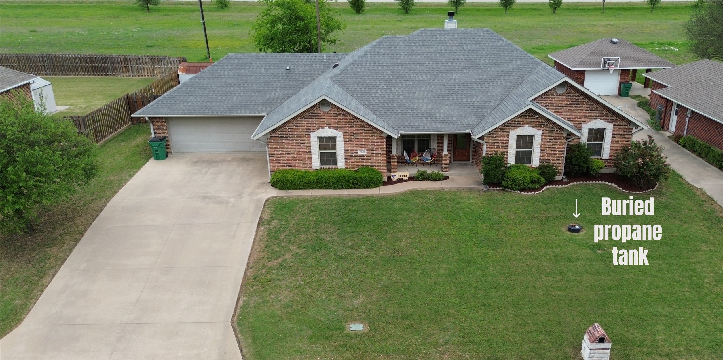 1028 N Elm Street Muenster TX 76252