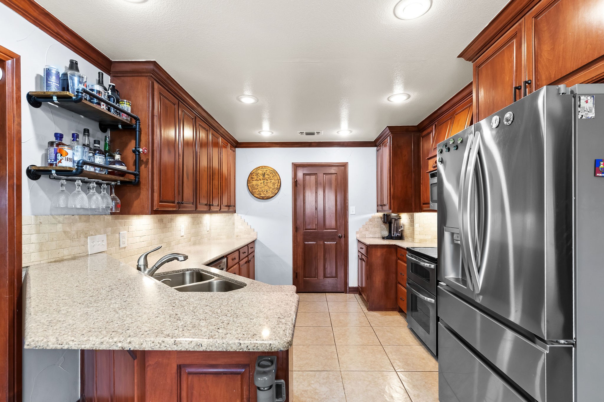 1028 N Elm Street Muenster TX 76252