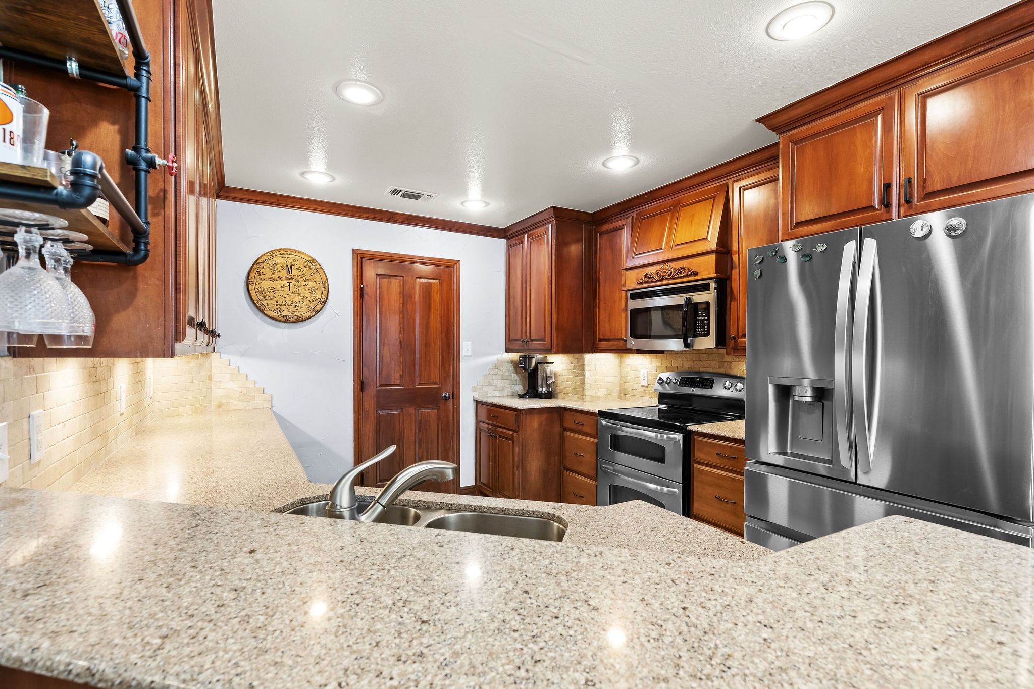 1028 N Elm Street Muenster TX 76252