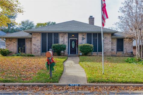 2610 Rivercrest Drive Arlington TX 76006