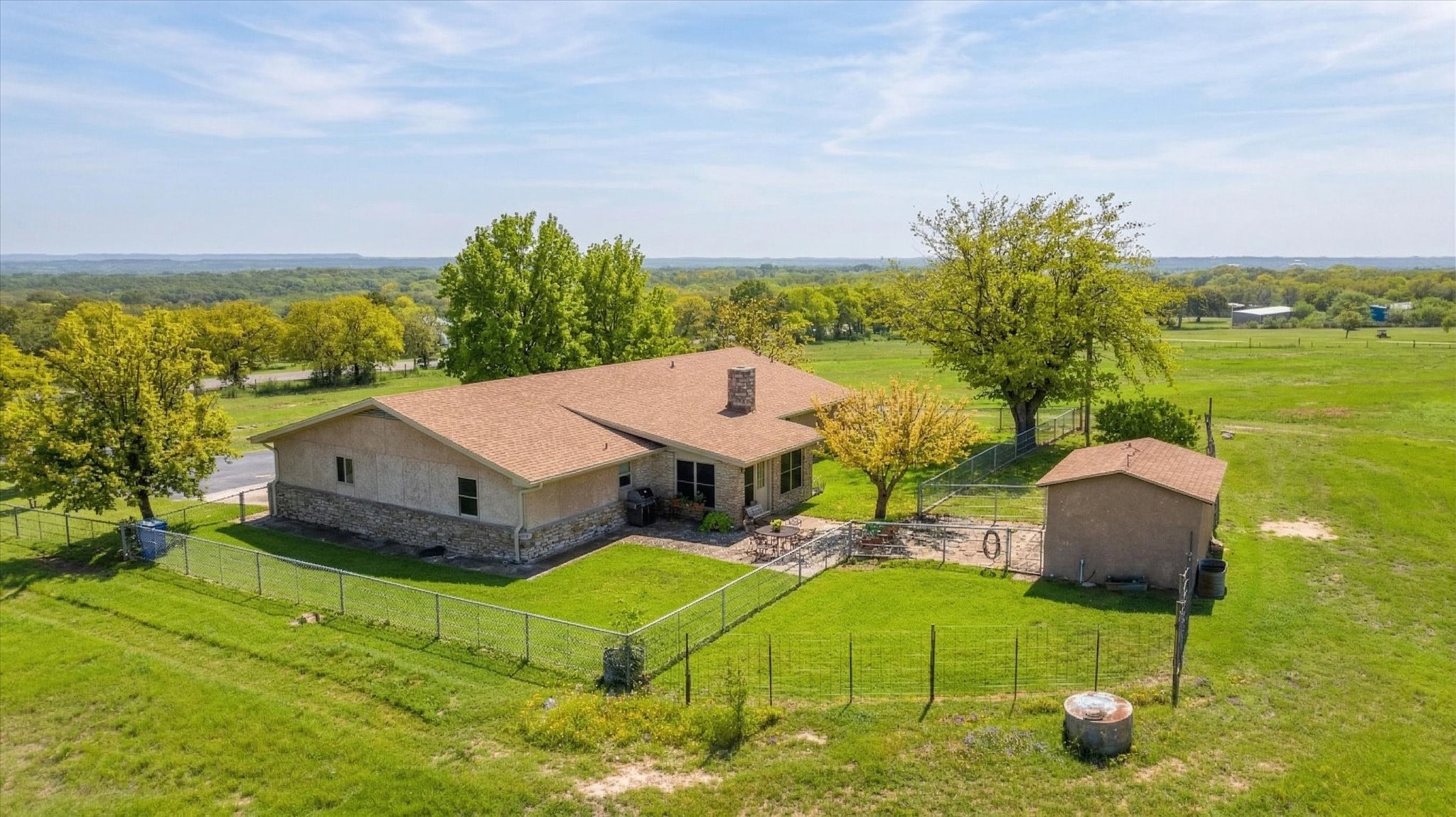 17305 N Us Highway 281 Hico TX 76457