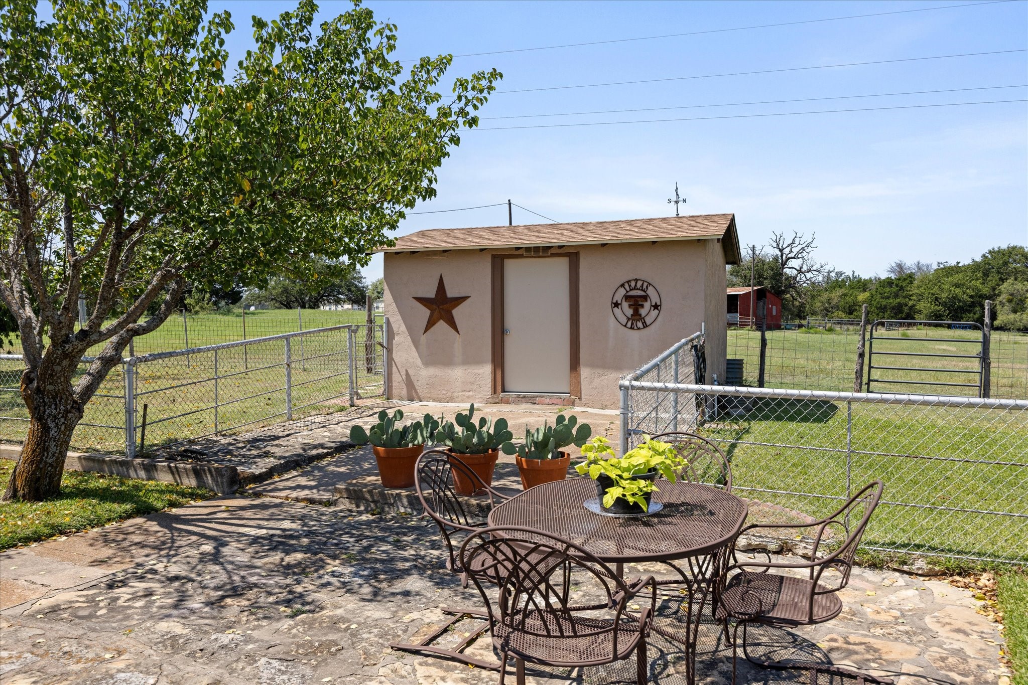 17305 N Us Highway 281 Hico TX 76457