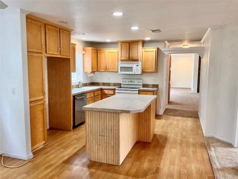 3940 Lake Shore Drive May TX 76857