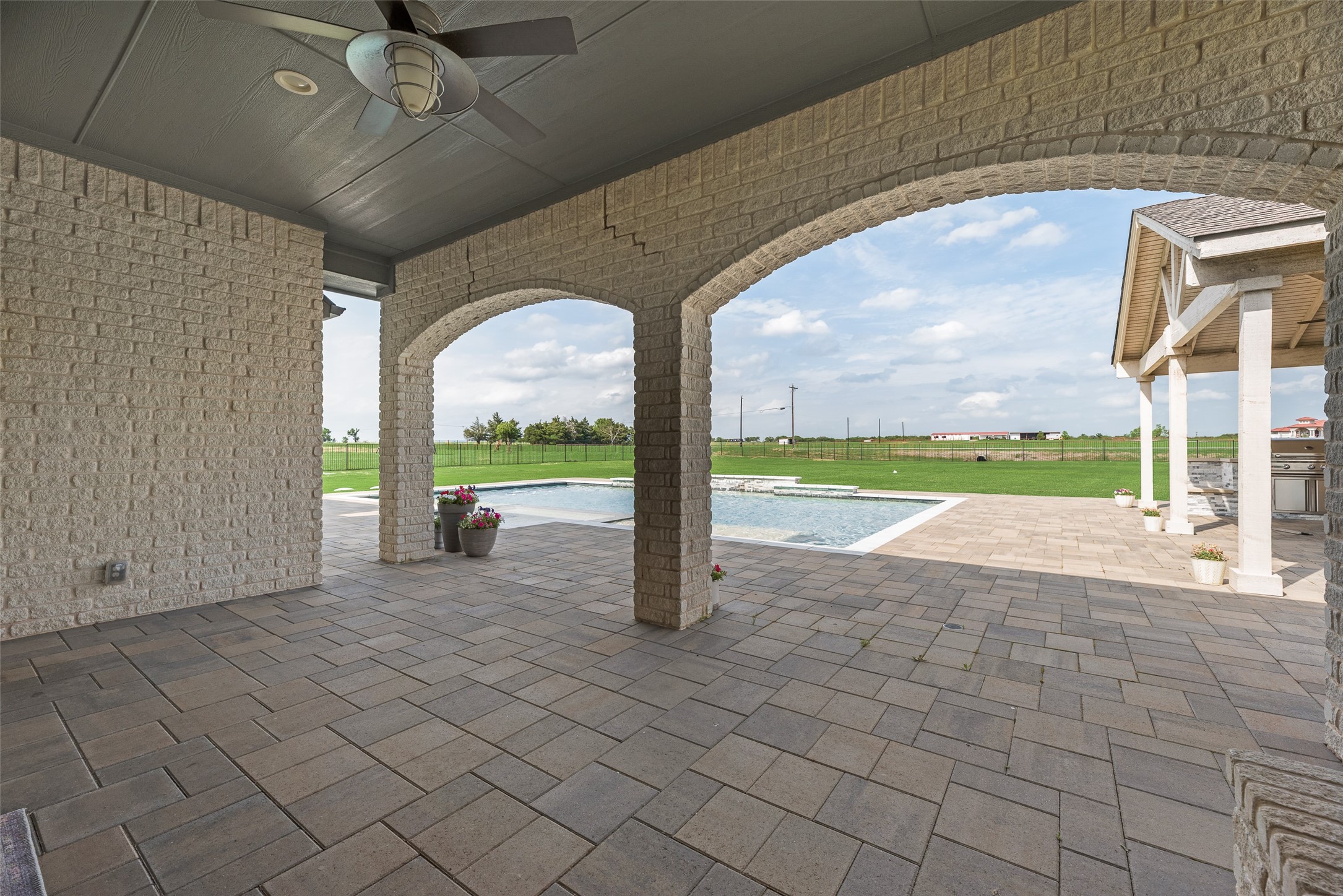 1570 Winding Creek Lane Rockwall TX 75032