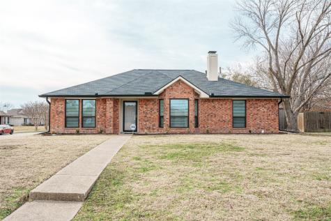 8201 Red Wing Court Rowlett TX 75088