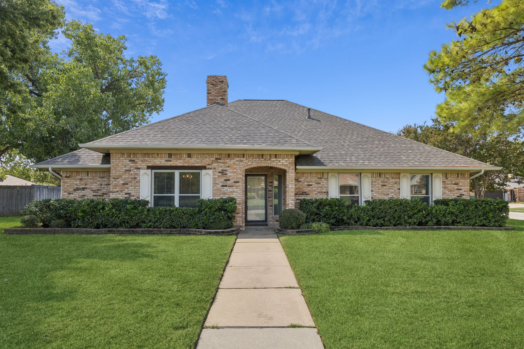 1554 N Valley Parkway Lewisville TX 75077