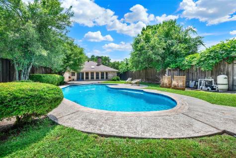 317 Faircrest Drive Garland TX 75040