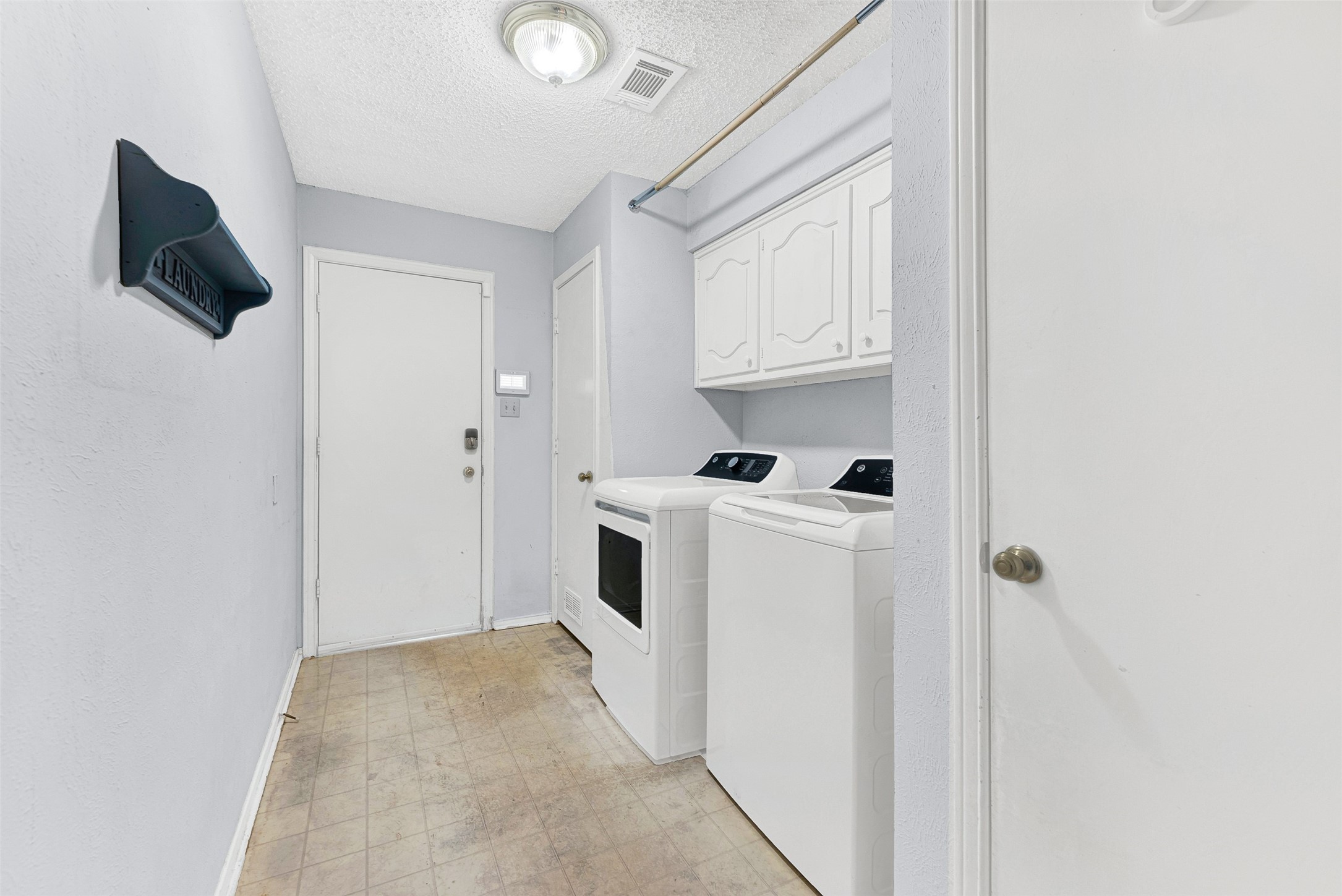 317 Faircrest Drive Garland TX 75040