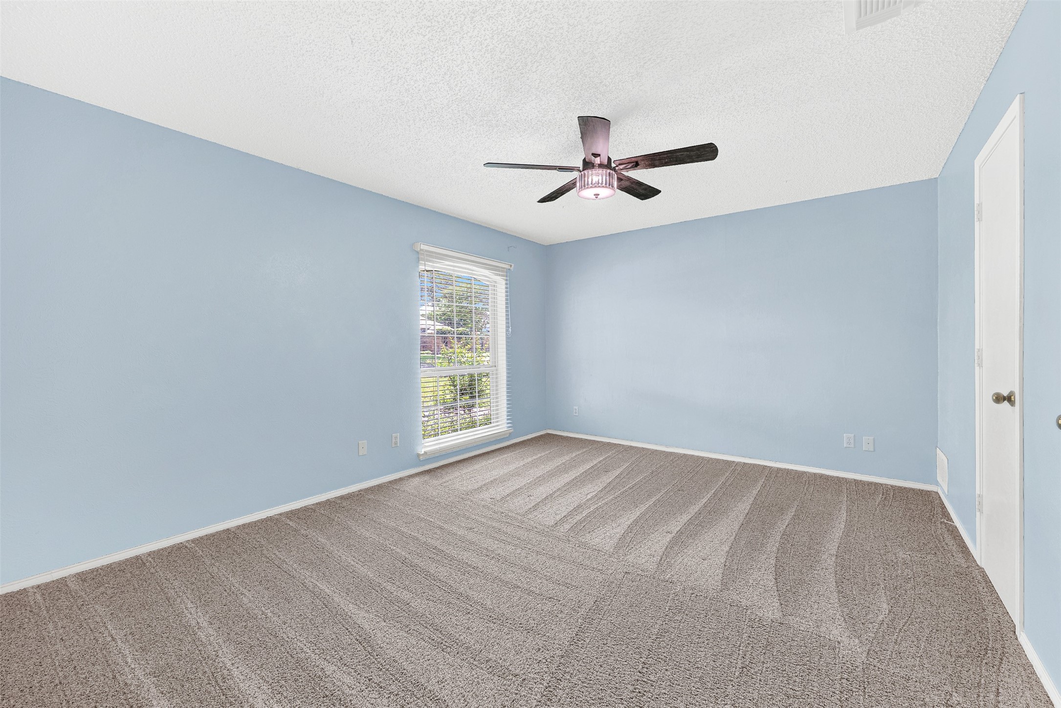 317 Faircrest Drive Garland TX 75040